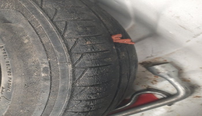 2019 Maruti Alto 800 LXI, Petrol, Manual, 61,360 km, tyre