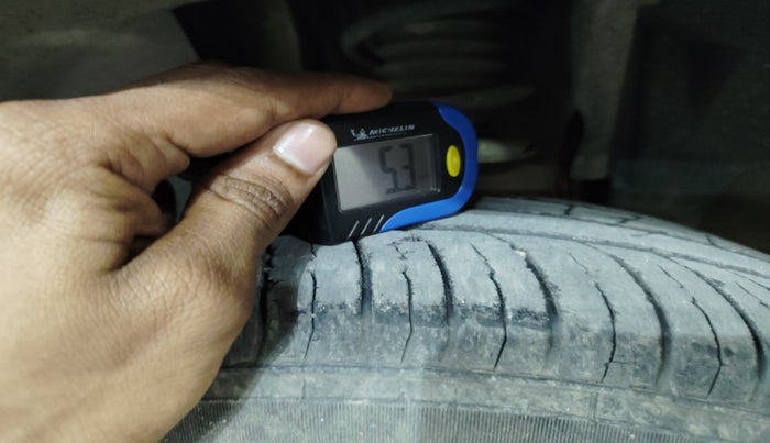 2024 Renault TRIBER RXZ AMT DUAL TONE, Petrol, Automatic, 18,255 km, tyre