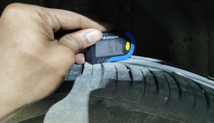 2024 Renault TRIBER RXZ AMT DUAL TONE, Petrol, Automatic, 18,255 km, tyre