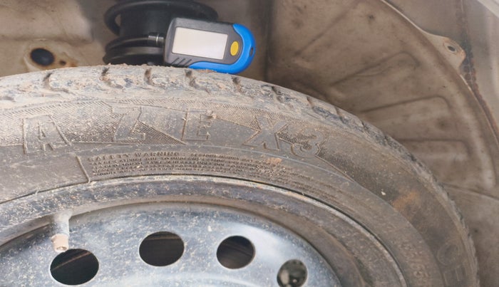 2012 Maruti Wagon R 1.0 VXI, Petrol, Manual, 40,927 km, tyre