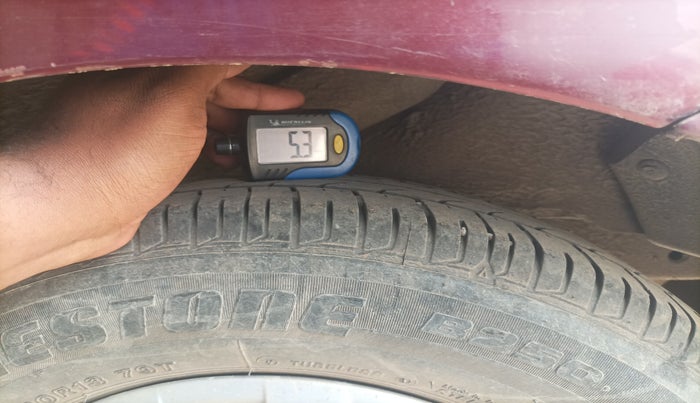 2014 Hyundai i10 SPORTZ 1.1, Petrol, Manual, 43,440 km, tyre