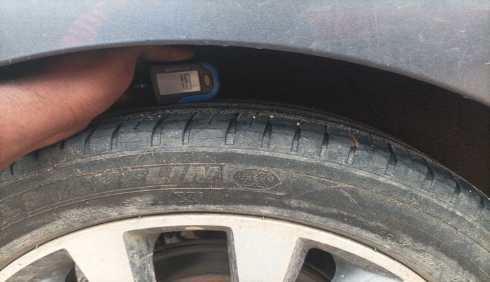 2014 Hyundai Verna FLUIDIC 1.6 VTVT SX, Petrol, Manual, 1,28,765 km, tyre