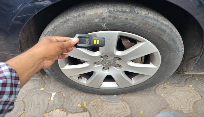 2013 Audi A8L 3.0 TDI quattro, Diesel, Automatic, 87,747 km, tyre