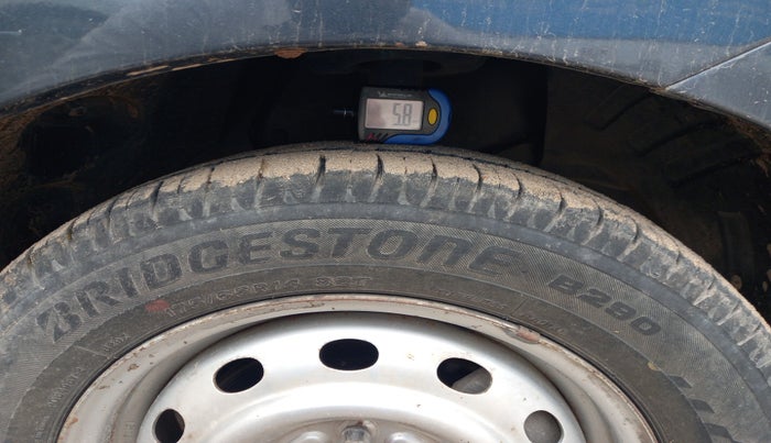 2015 Tata Bolt XE REVOTRON, Petrol, Manual, 79,860 km, tyre