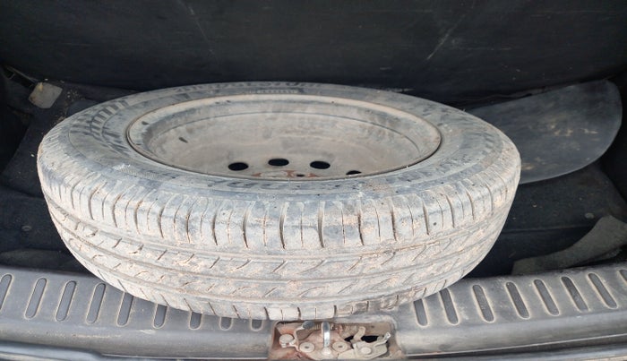 2015 Tata Bolt XE REVOTRON, Petrol, Manual, 79,860 km, tyre