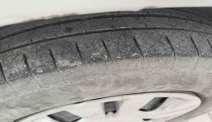 2012 Maruti Ritz LDI, Diesel, Manual, 94,364 km, tyre