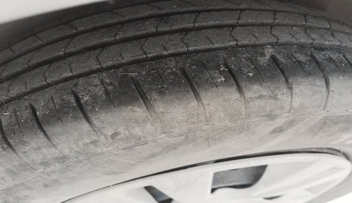 2012 Maruti Ritz LDI, Diesel, Manual, 94,364 km, tyre