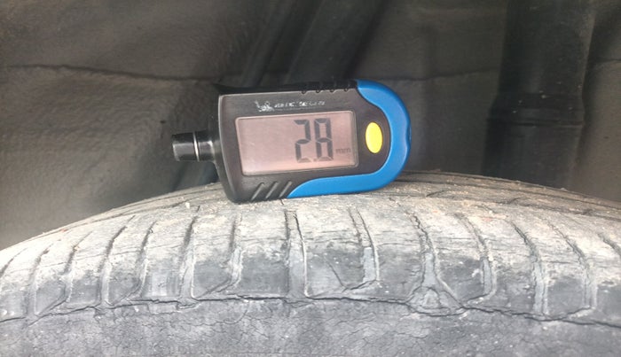 2015 Honda Jazz 1.2L I-VTEC V, Petrol, Manual, 48,342 km, tyre