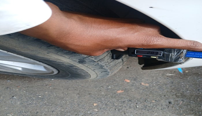 2015 Hyundai Grand i10 ASTA AT 1.2 KAPPA VTVT, Petrol, Automatic, 90,057 km, tyre