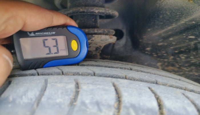 2011 Maruti Wagon R 1.0 LXI, Petrol, Manual, 47,635 km, tyre