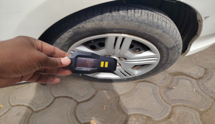 2011 Honda City 1.5L I-VTEC E MT, Petrol, Manual, 58,993 km, tyre