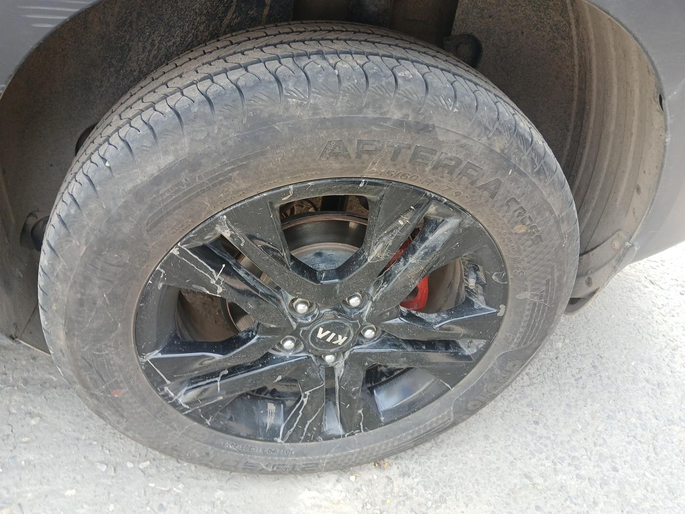 2020 KIA SELTOS HTX PLUS 1.5 DIESEL, Diesel, Manual, 2,21,886 km, tyre
