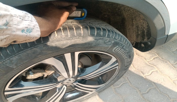 2021 MG ASTOR SAVVY 1.5 CVT S RED, Petrol, Automatic, 20,449 km, tyre