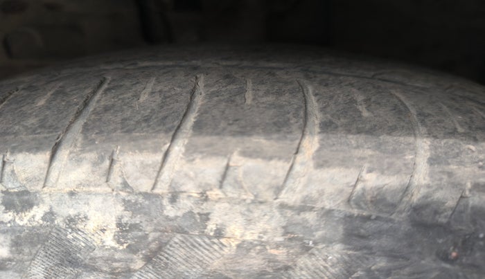 2018 Ford FREESTYLE TITANIUM 1.5 DIESEL, Diesel, Manual, 1,01,895 km, tyre