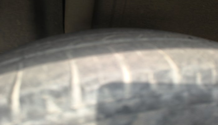 2018 Ford FREESTYLE TITANIUM 1.5 DIESEL, Diesel, Manual, 1,01,895 km, tyre