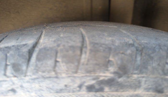 2018 Ford FREESTYLE TITANIUM 1.5 DIESEL, Diesel, Manual, 1,01,895 km, tyre