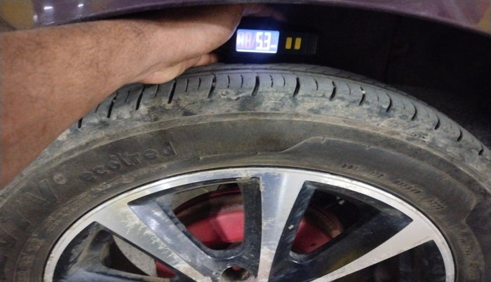 2011 Tata Manza ELAN SAFIRE, Petrol, Manual, 54,171 km, tyre