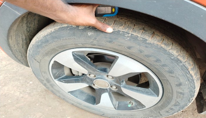 2018 Tata NEXON XZA PLUS DIESEL DUAL TONE, Diesel, Automatic, 81,487 km, tyre