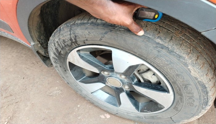 2018 Tata NEXON XZA PLUS DIESEL DUAL TONE, Diesel, Automatic, 81,487 km, tyre