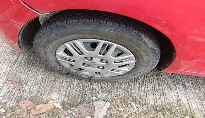 2013 Hyundai i10 MAGNA 1.2, Petrol, Manual, 46,316 km, tyre