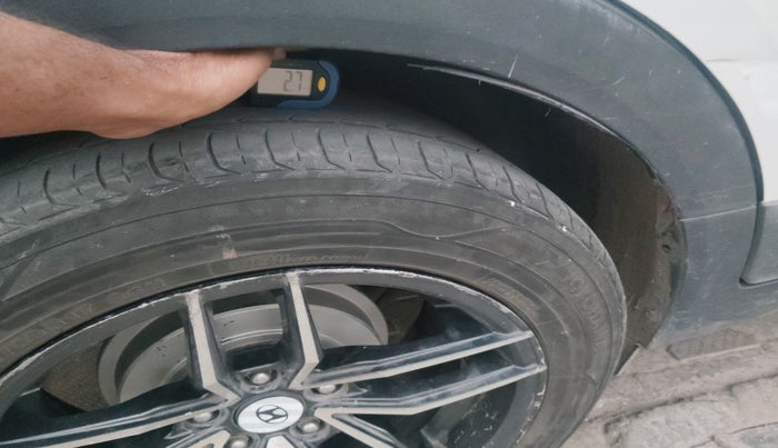 2018 Hyundai Creta SX AT 1.6 PETROL, Petrol, Automatic, 72,000 km, tyre