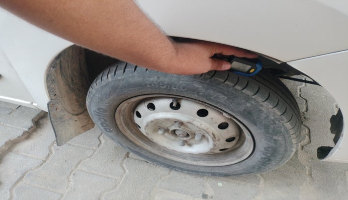 2012 Maruti Wagon R 1.0 LXI CNG, Petrol, Manual, 1,15,705 km, tyre