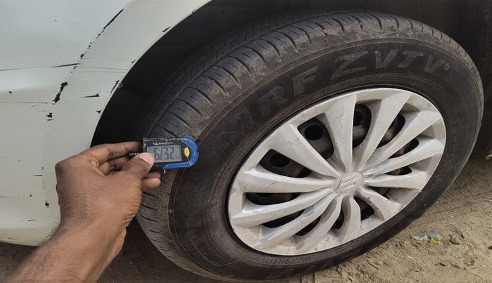 2016 Maruti Swift VXI, Petrol, Manual, 82,592 km, tyre