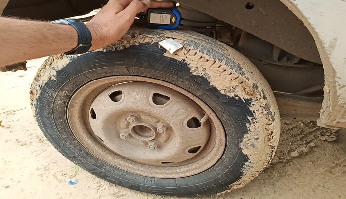 2012 Maruti Eeco 7 STR, Petrol, Manual, 1,60,787 km, tyre