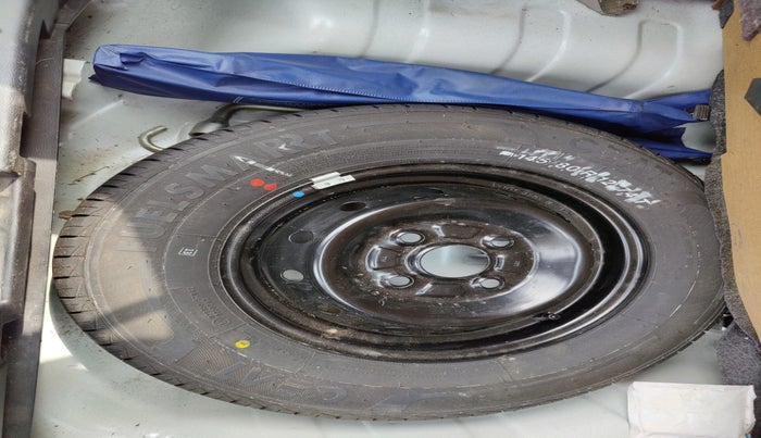 2022 Maruti Alto LXI O, Petrol, Manual, 19,062 km, tyre