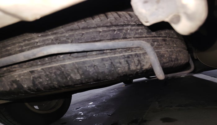 2021 Maruti XL6 ZETA MT, Petrol, Manual, 1,16,880 km, tyre