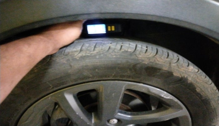 2018 Ford FREESTYLE TITANIUM 1.5 DIESEL, Diesel, Manual, 1,57,062 km, tyre