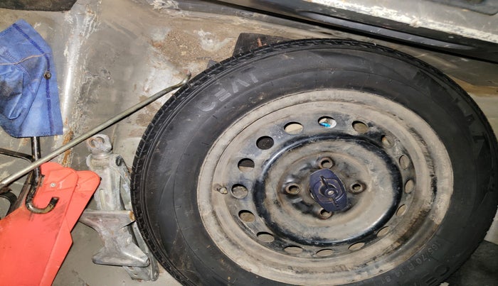 2021 Maruti New Wagon-R VXI 1.0, Petrol, Manual, 1,24,077 km, tyre