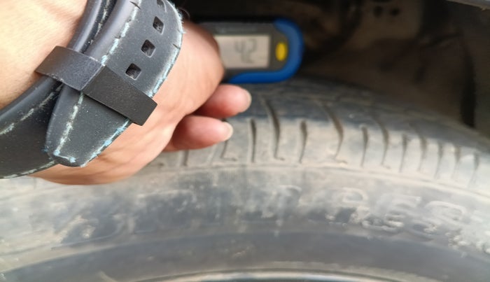 2016 Hyundai Creta SX PLUS AT 1.6 DIESEL, Diesel, Automatic, 1,22,700 km, tyre