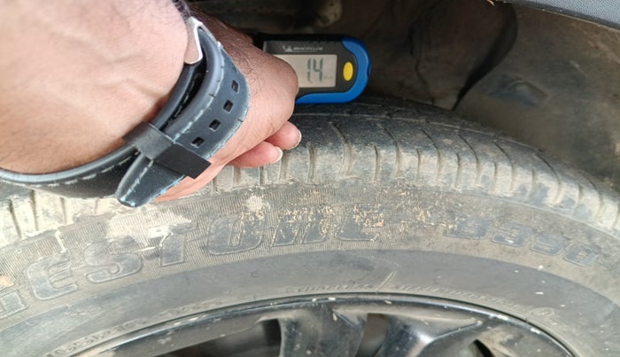 2016 Hyundai Creta SX PLUS AT 1.6 DIESEL, Diesel, Automatic, 1,22,700 km, tyre