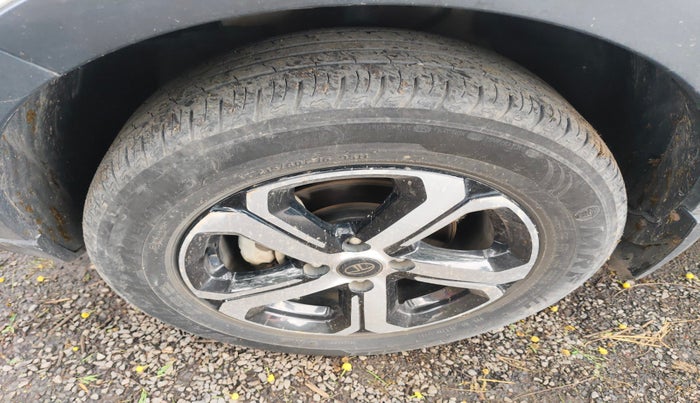 2022 Tata NEXON EV XZ PLUS, Electric, Automatic, 51,147 km, tyre