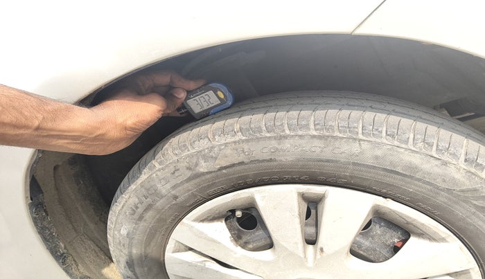 2014 Maruti Swift VDI, Diesel, Manual, 1,29,818 km, tyre