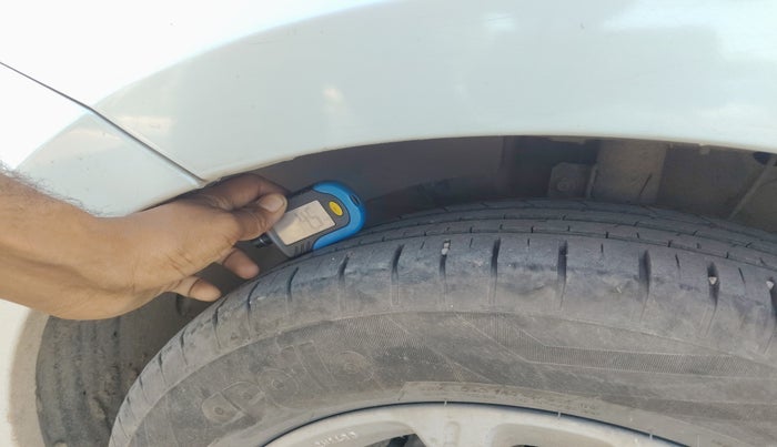2018 Maruti Swift ZXI, Petrol, Manual, 83,855 km, tyre
