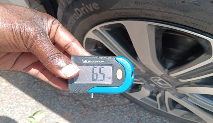 2017 Honda City 1.5L I-VTEC V MT, Petrol, Manual, 46,001 km, tyre