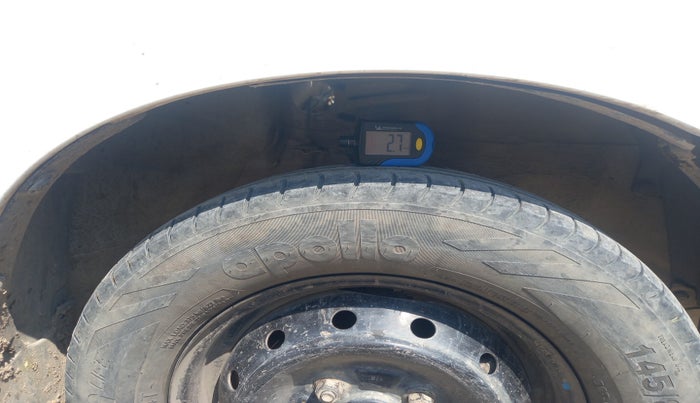 2018 Maruti Alto 800 LXI, Petrol, Manual, 1,65,357 km, tyre