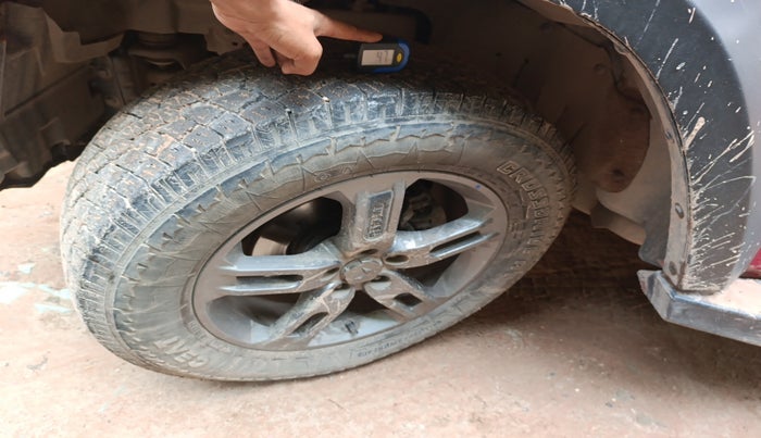 2022 Mahindra Thar LX D AT 4WD HT, Diesel, Automatic, 29,138 km, tyre