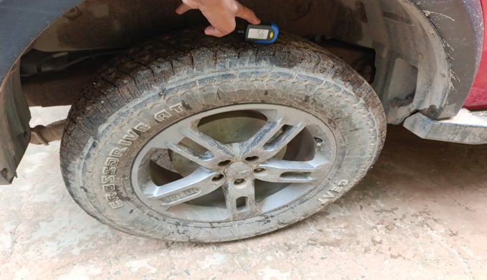 2022 Mahindra Thar LX D AT 4WD HT, Diesel, Automatic, 29,138 km, tyre