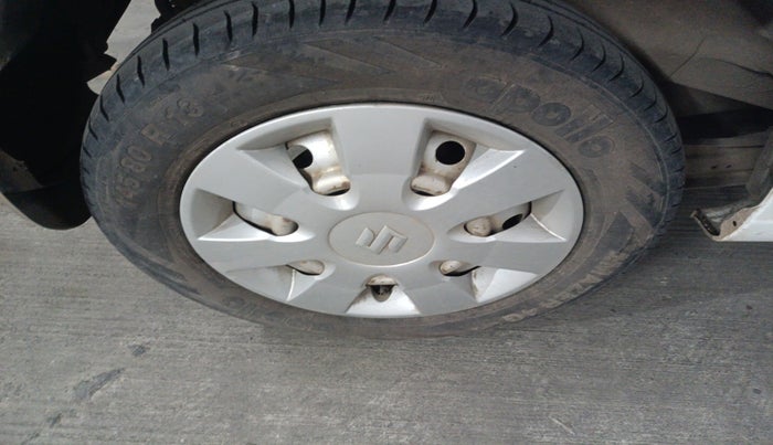2014 Maruti Wagon R 1.0 LXI CNG LIMITED EDITION, Petrol, Manual, 74,365 km, tyre