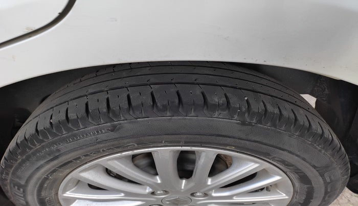 2017 Maruti Dzire ZDI AMT, Diesel, Automatic, 55,228 km, tyre