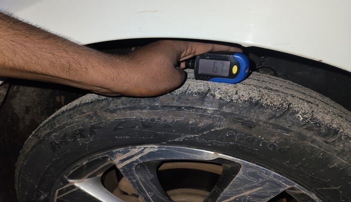 2017 Hyundai Elite i20 ASTA 1.2 (O), Petrol, Manual, 1,69,259 km, tyre