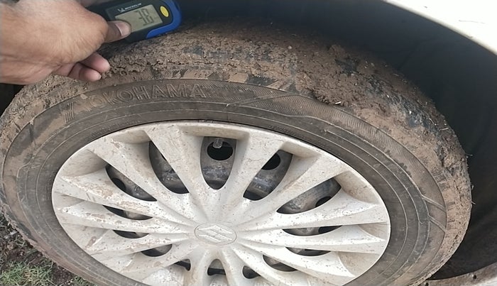 2016 Maruti Ciaz VXI+, Petrol, Manual, 1,18,020 km, tyre