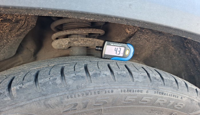 2023 MG HECTOR PLUS SAVVY PRO 1.5 TURBO CVT 7 STR, Petrol, Automatic, 30,886 km, tyre