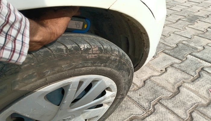 2017 Maruti Swift VDI, Diesel, Manual, 1,40,295 km, tyre