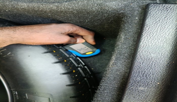 2018 BMW X1 sDrive 20d Expedition, Diesel, Automatic, 1,07,915 km, tyre