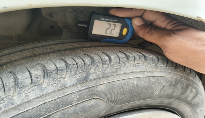 2017 Maruti Celerio ZXI, Petrol, Manual, 83,543 km, tyre