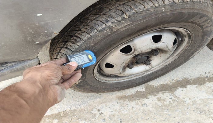 2018 Maruti Eeco 5 STR WITH A/C+HTR CNG, Petrol, Manual, 2,72,036 km, tyre